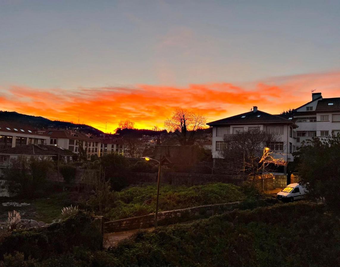 Holibai, Amodino, Agradable Y Hogareno Apto Con Parking, Baiona Εξωτερικό φωτογραφία
