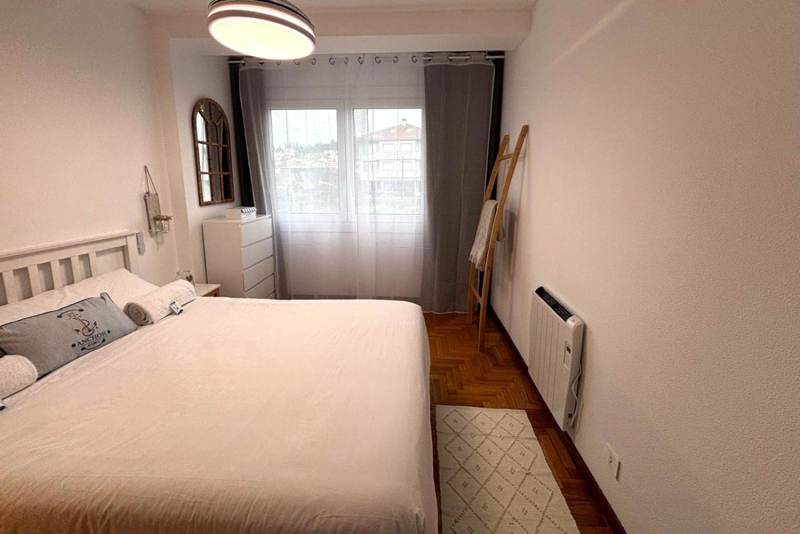 Holibai, Amodino, Agradable Y Hogareno Apto Con Parking, Baiona Εξωτερικό φωτογραφία
